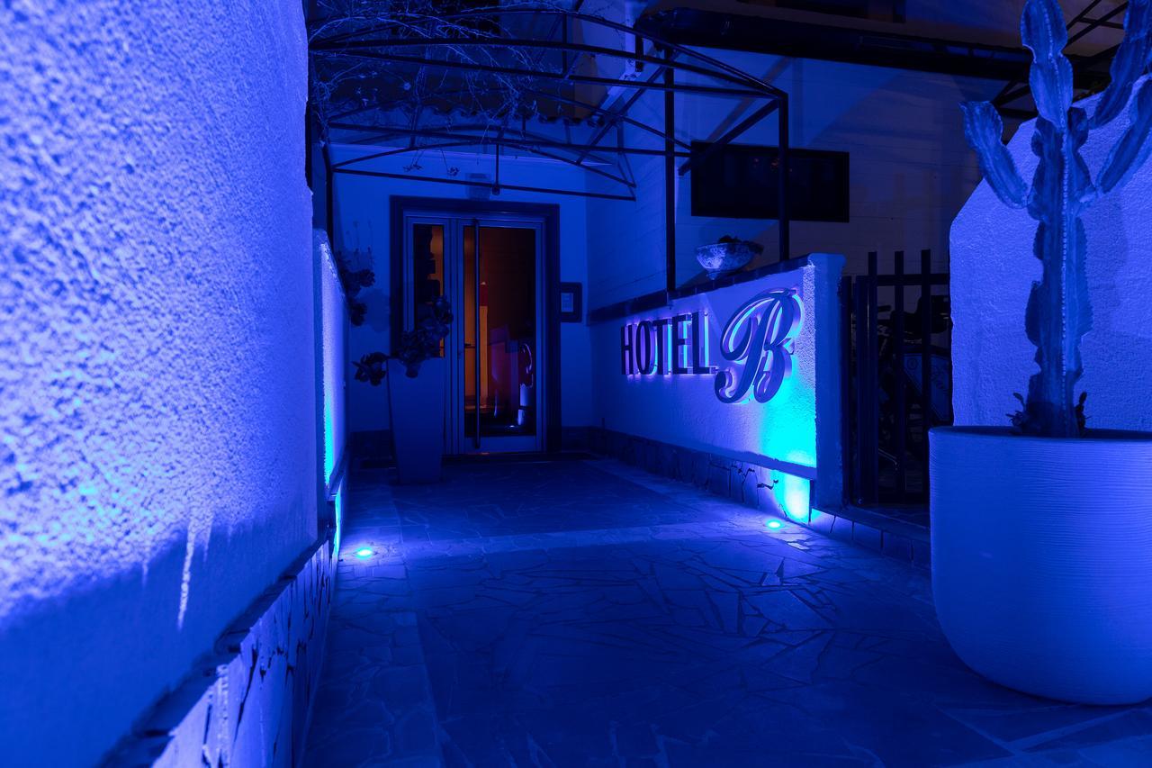 Hotel Barbieri Vibo Valentia Marina Bagian luar foto